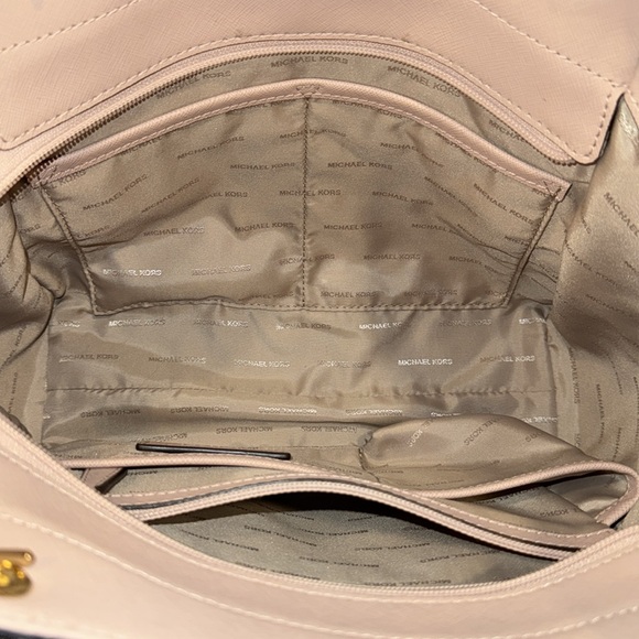 Michael Kors Bag Pink Tote - Picture 14 of 17